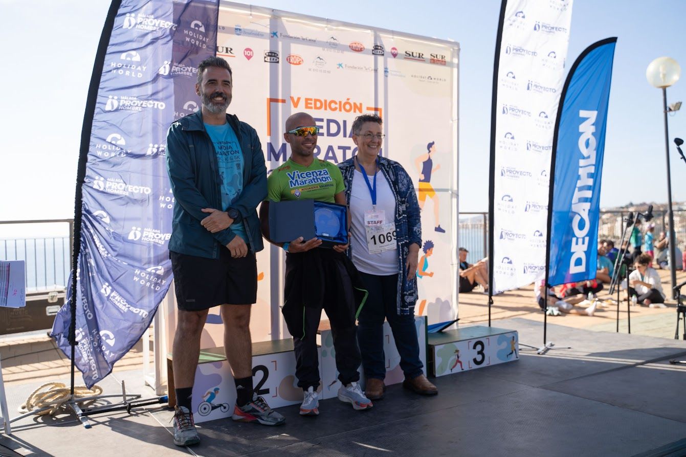 Una imagen de la VIII Carrera Litoral de Benalmádena.