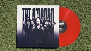 La Fúmiga s’imposa a Rosalía: el vinil de comiat és el més venut a Amazon