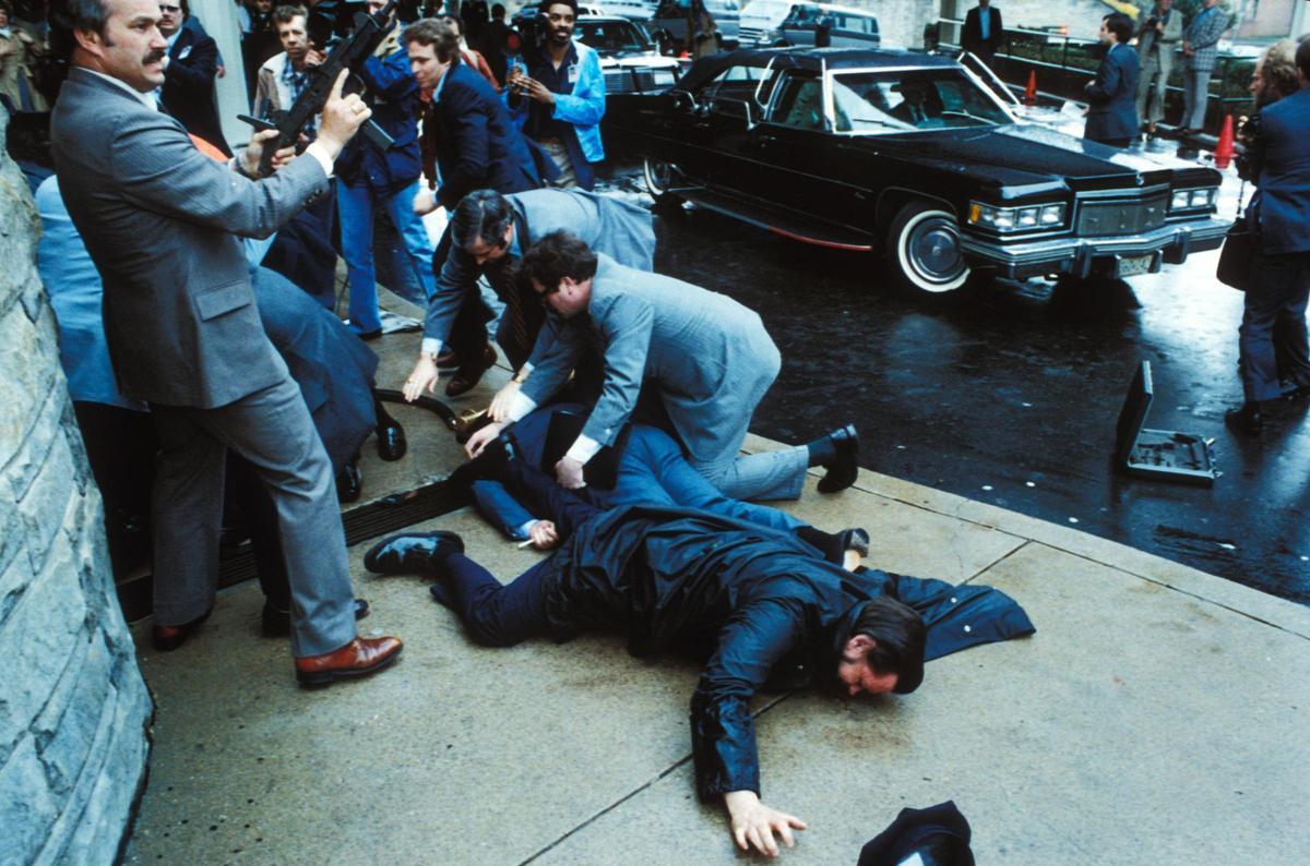 Atentado contra Ronald Reagan frente al Washington Hilton: varios heridos y el atacante reducido por el Servicio Secreto