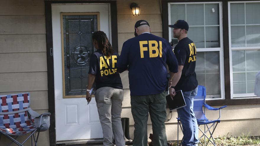 Un hombre armado trata de acceder a las instalaciones del FBI en Cincinnati