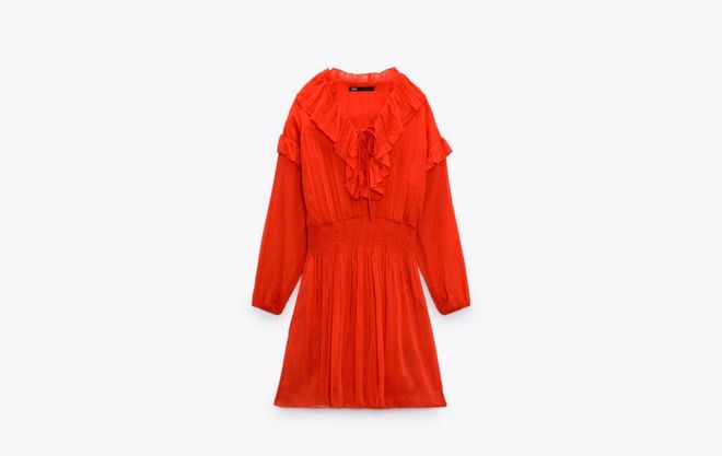 Los 10 vestidos de Zara que debes fichar ya y lucir en primavera