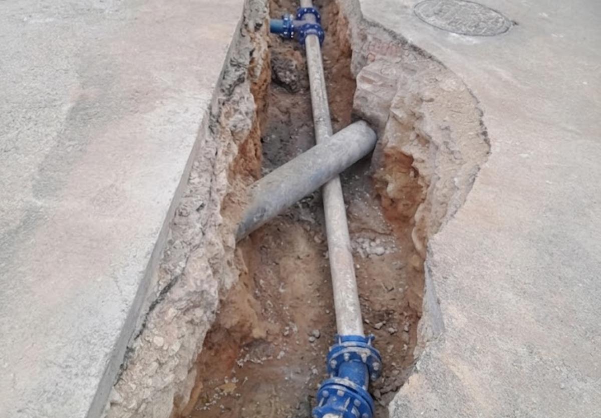 Nuevas tuberías instaladas en la red de agua de Bocairent.