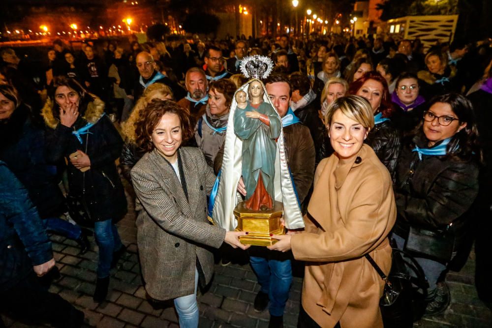 Benidorm celebra la procesión de El Alba de la Virgen del Sufragio