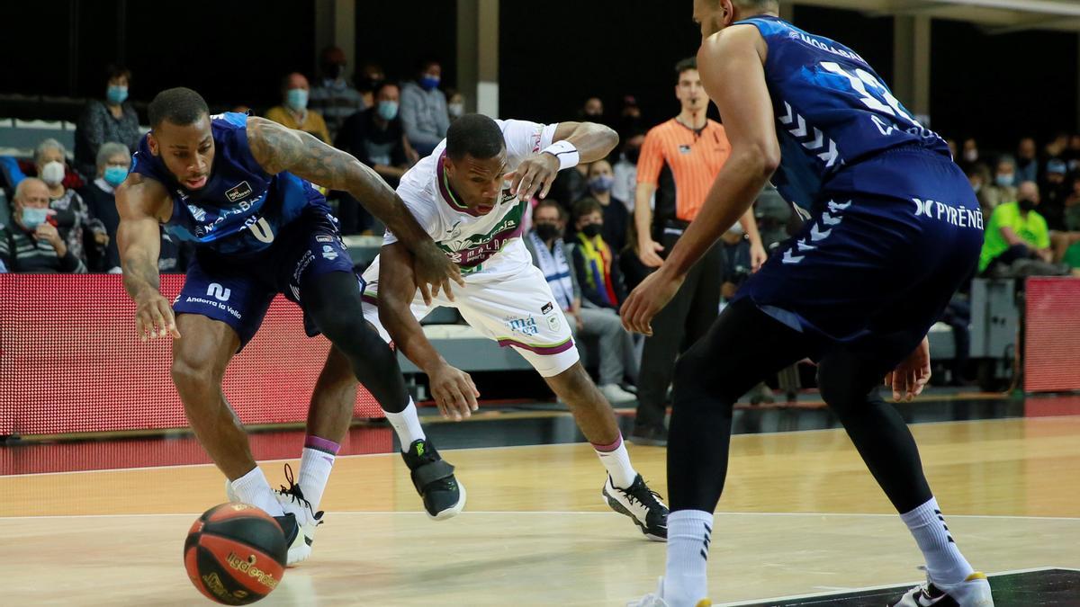 El Unicaja pierde en Andorra su tercer partido seguido.