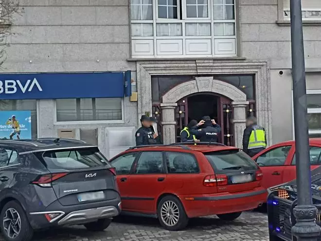 Registran una vivienda y un garaje en Vilanova en un nuevo operativo contra el narcotráfico