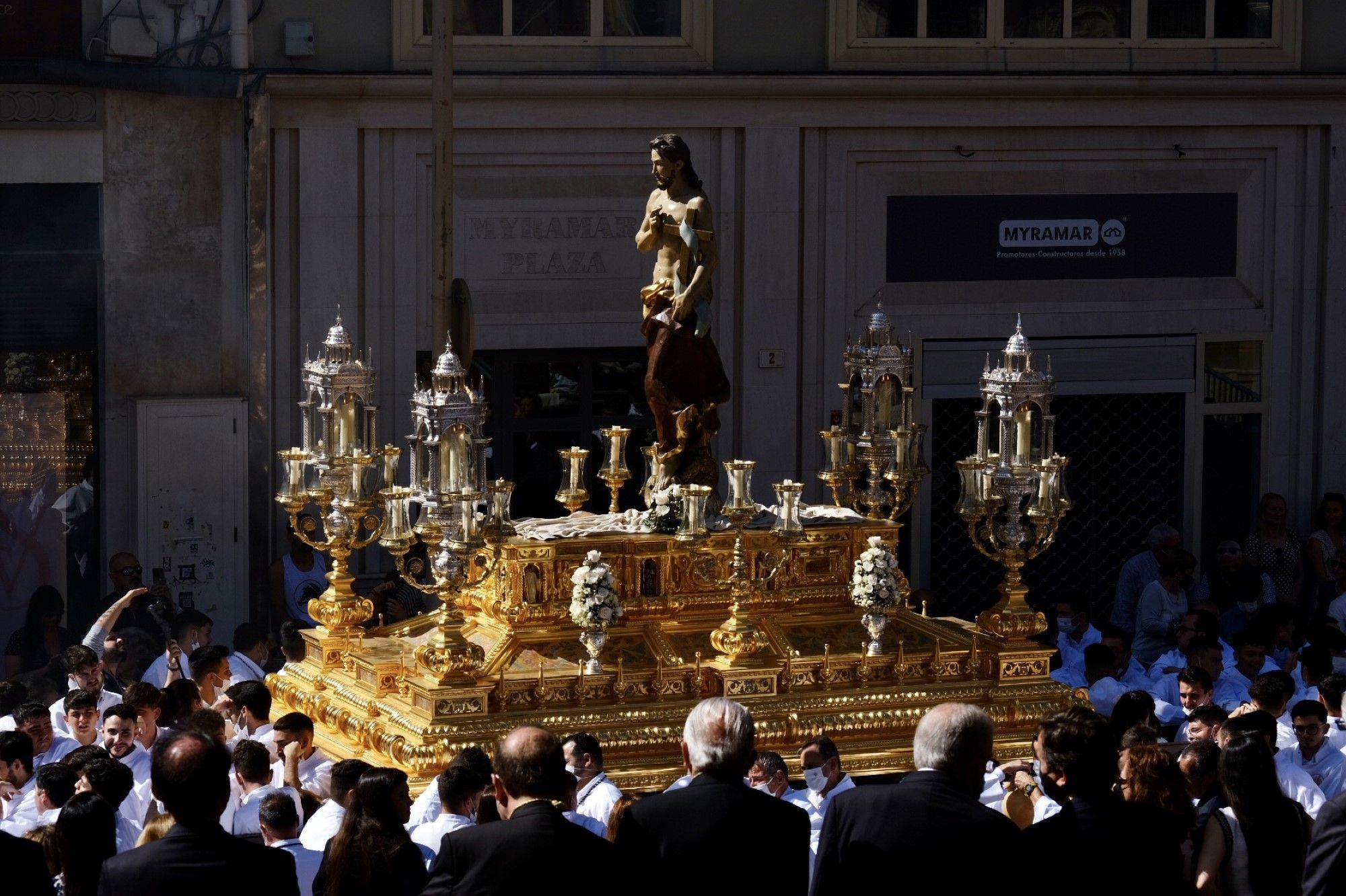 El Resucitado y la Reina de los Cielos cierran la Semana Santa de Málaga de 2022