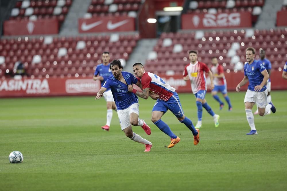 Fútbol: Así fue el Sporting-Oviedo disputado en El Molinón