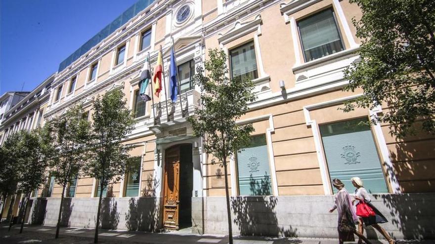 El edificio de extinto Consejo Consultivo lo ocupará la Diputación de Badajoz