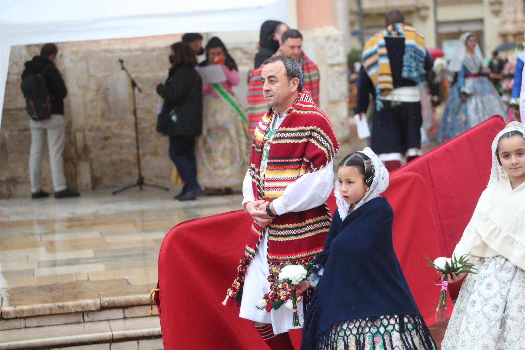 Búscate en el primer día de ofrenda por la calle de la Paz (entre las 17:00 a las 18:00 horas)