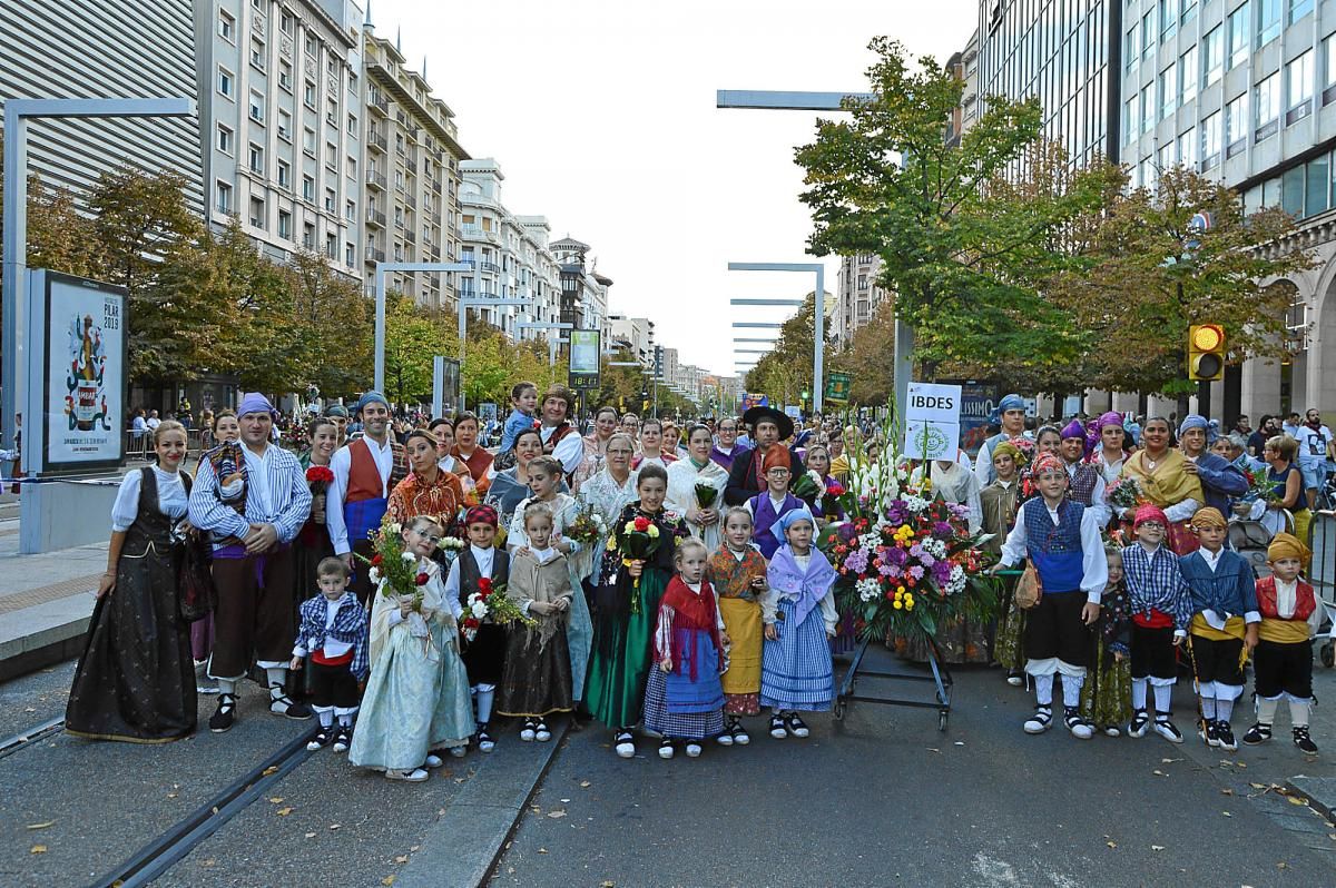 Ofrenda de Flores (grupos de Fun a Ore)