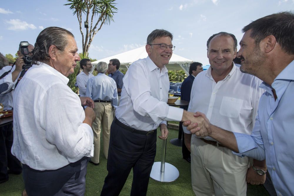 Encuentro entre empresarios y el Consell