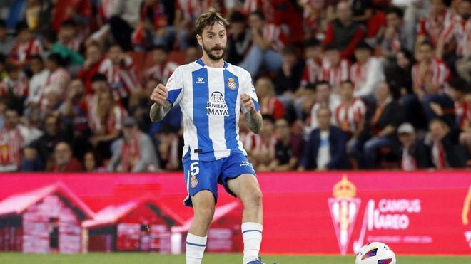 Así juega Fernando Calero, el fichaje que ultima el Málaga CF para reforzar su defensa
