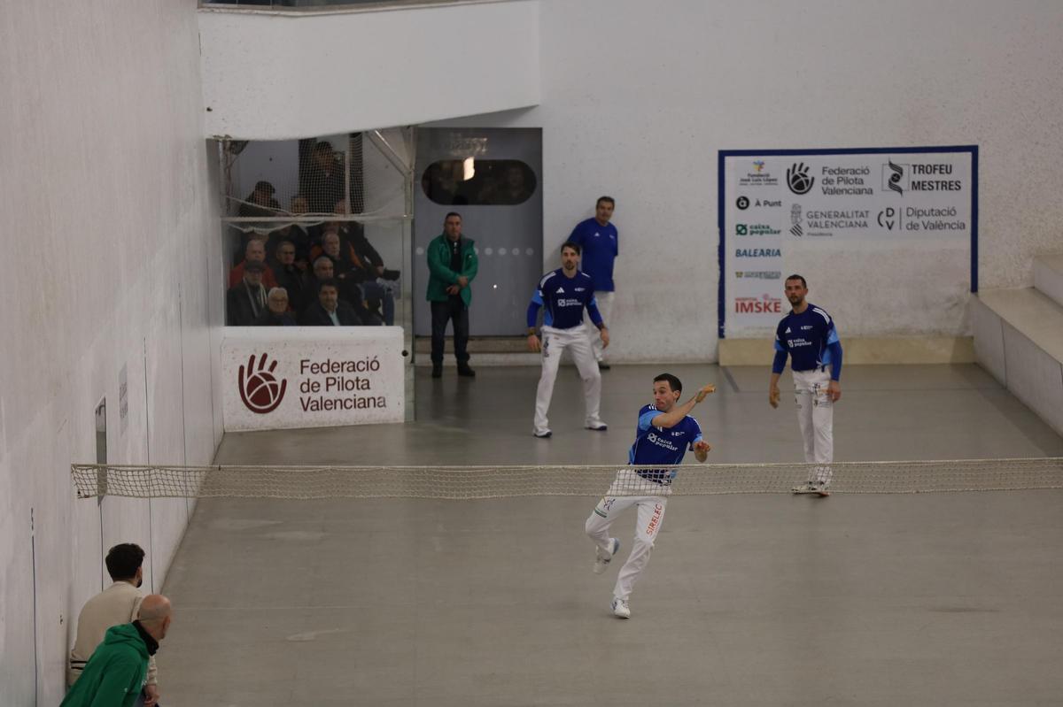 Puchol, Pere i Hèctor al Trofeu Mestres.