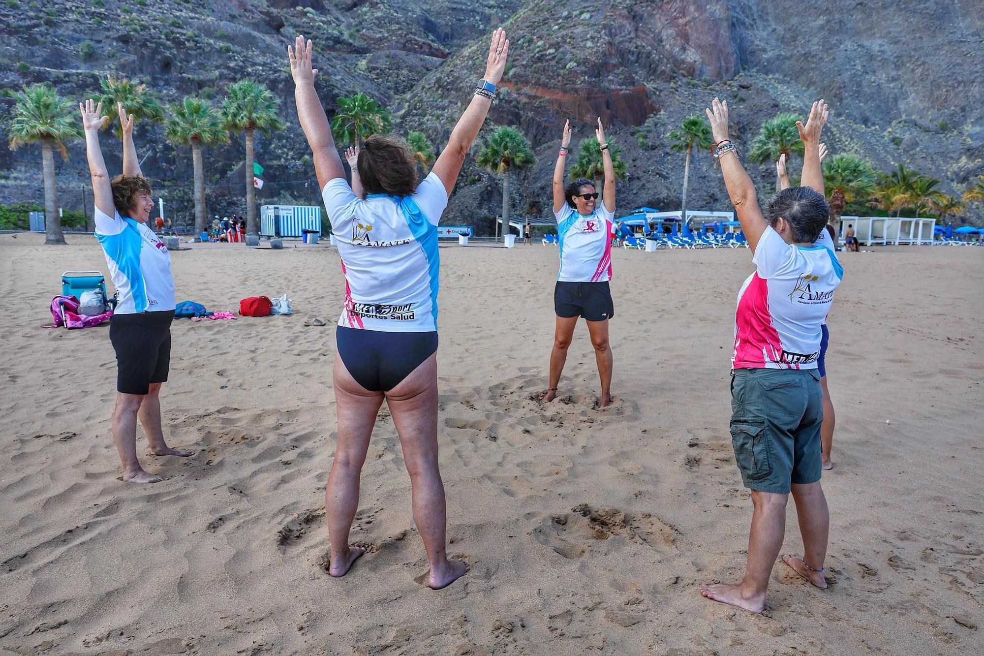 Equipo de mujeres deportistas de la Asociación Ámate