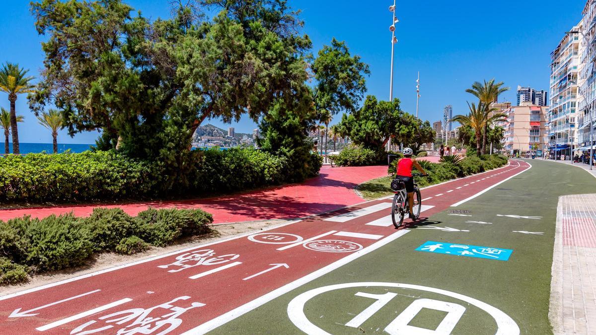 La avenida Armada Española donde ya se implantó la ZBE en Benidorm.