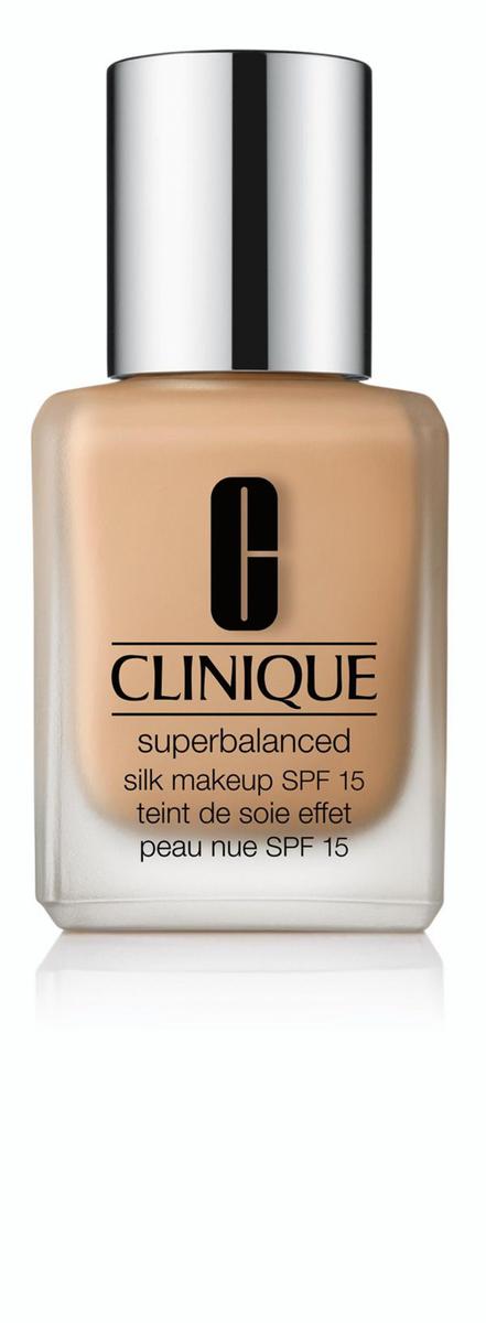 Superbalanced Silk Makeup SPF15, de Clinique