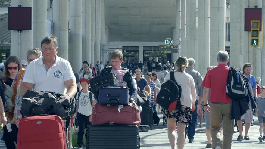 El documental sobre los excesos del turismo en Mallorca estará una semana más en cartelera