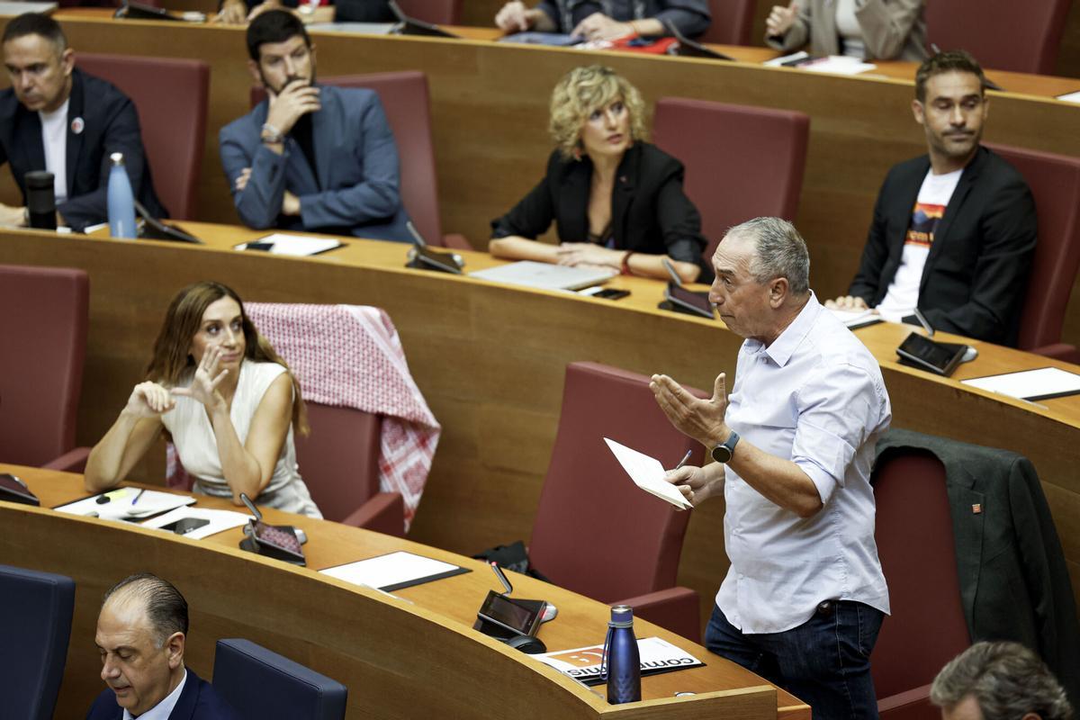 El síndic de Compromís, Joan Baldoví, durante una intervención en las Corts.