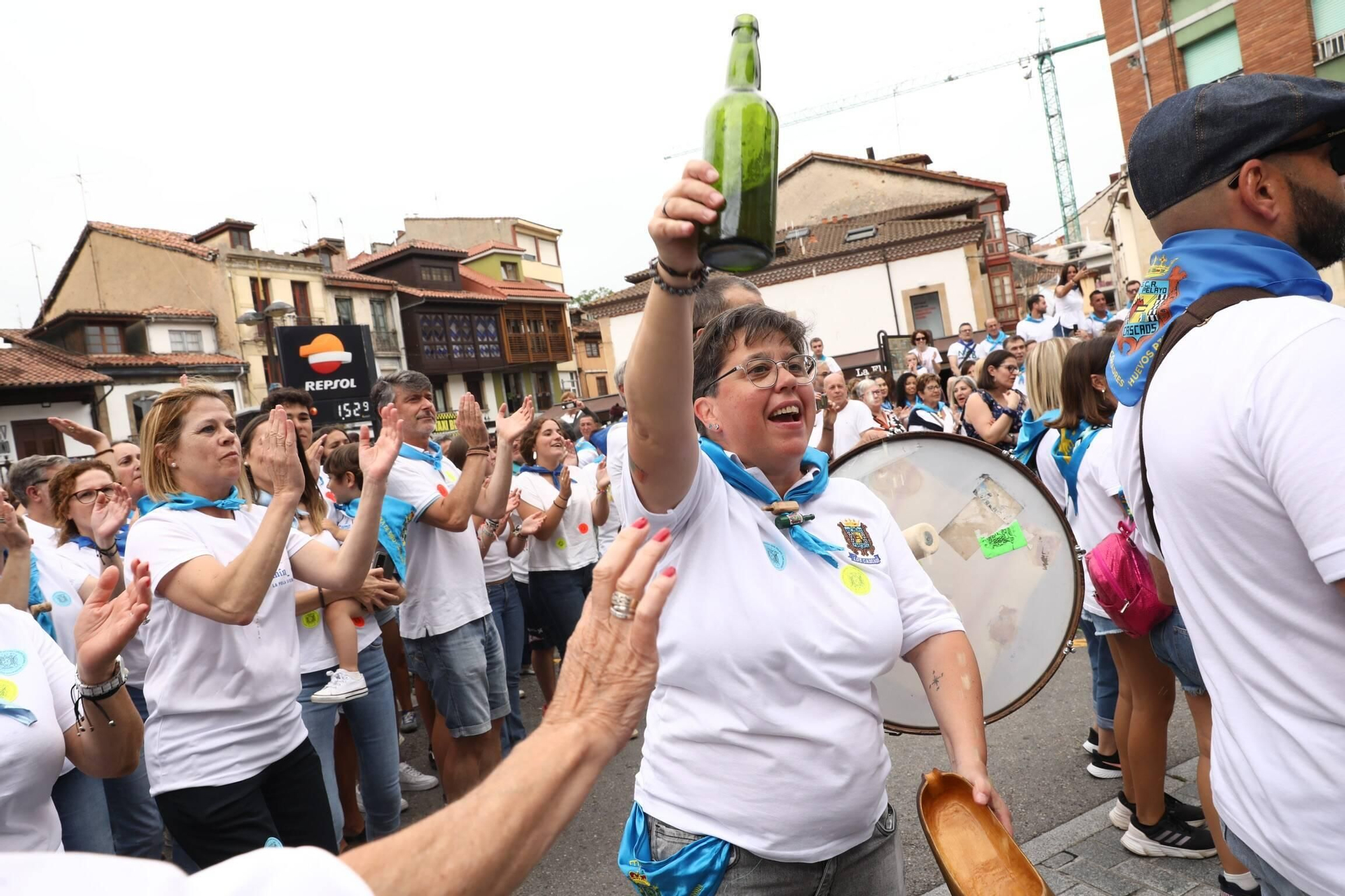 En imágenes: Miles de romeros celebran el Carmín en la Pola