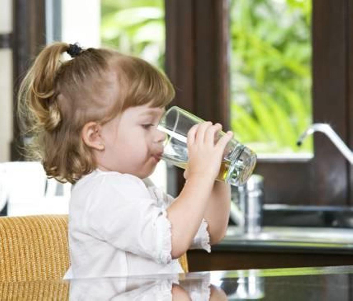 La sustitución del agua del Tajo por la desalada subirá el precio hasta un 21% en 2018