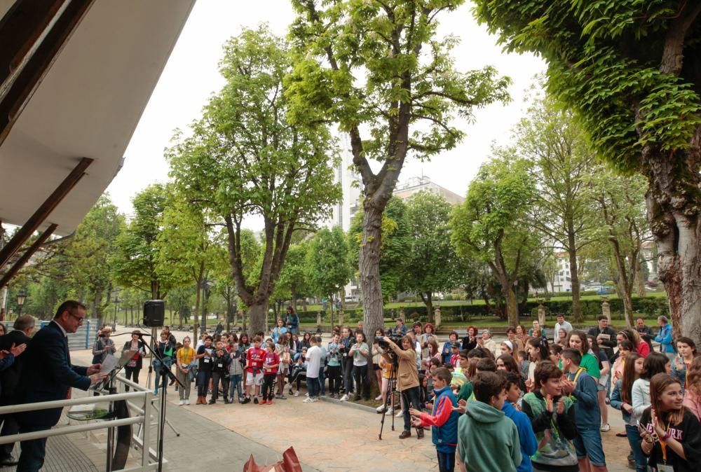 Actividad de convivencia escolar con motivo del día del libro en el Campo.