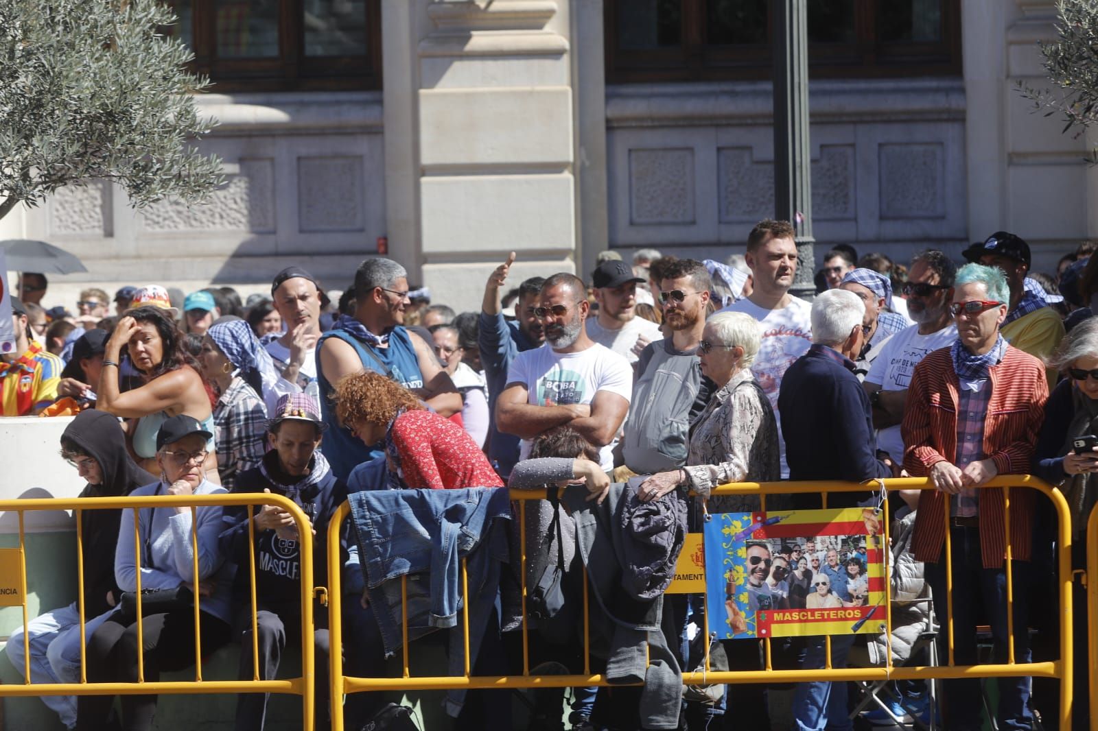 Búscate en la mascletà de hoy, domingo 19 de marzo