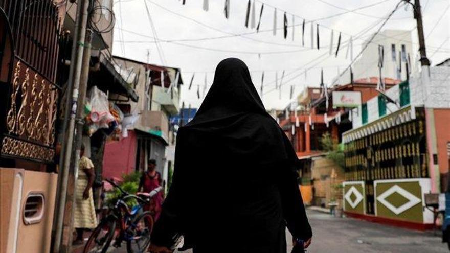 Sri Lanka veta el burka tras los atentados yihadistas del domingo de Pascua