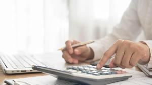 8 ventajas fiscales que ofrece el renting en la Renta para empresas y autónomos