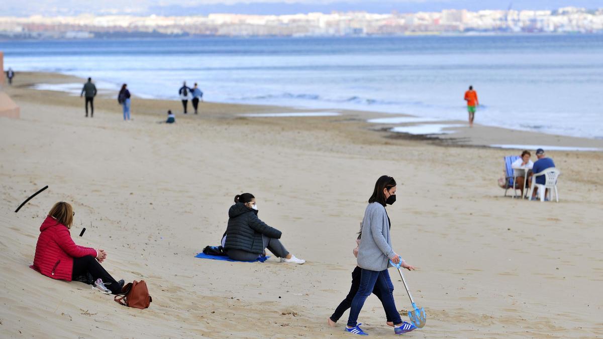 Entra en vigor el uso obligatorio de la mascarilla para hacer deporte en la Comunidad Valenciana.