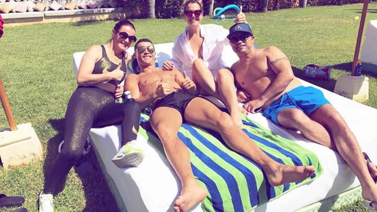 Cristiano de vacaciones con la familia