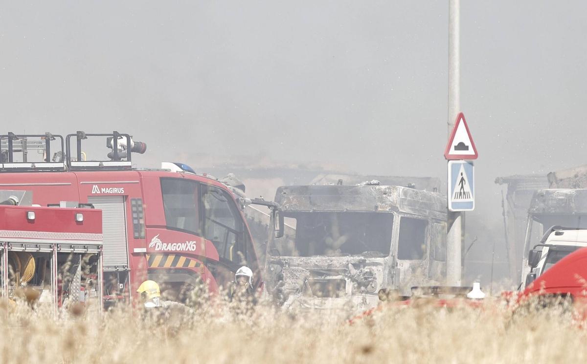 INCENDIO EN MERCAPALMA