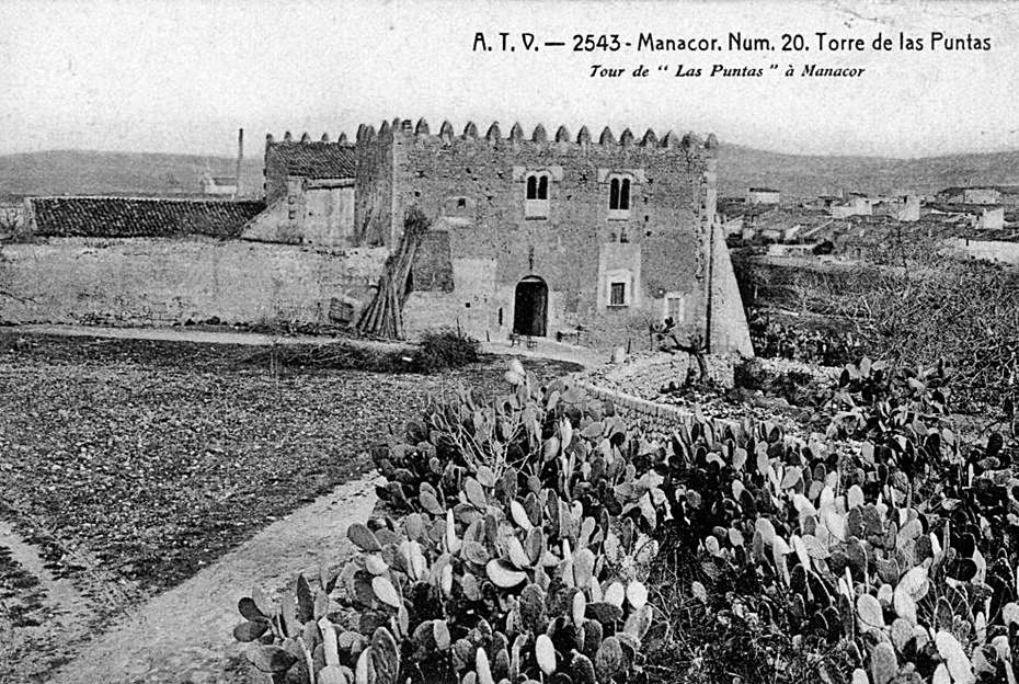 Patrimonio Un edificio de origen medieval | PERLAS Y CUEVAS