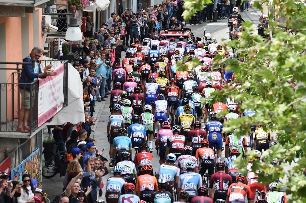 Las imágenes de la decimocuarta etapa del Giro de Italia.