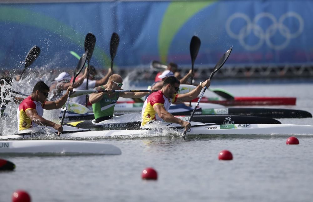 El gallego Cristian Toro, oro en K2 con Craviotto