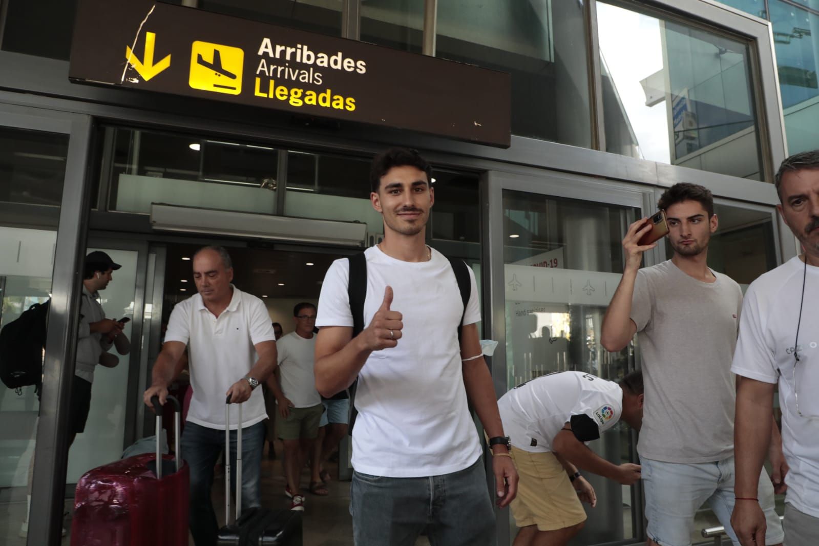 André Almeida ya está en València