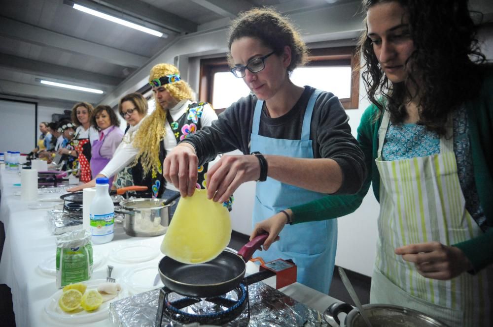 Cambados se entrega en el homenaje a las filloas