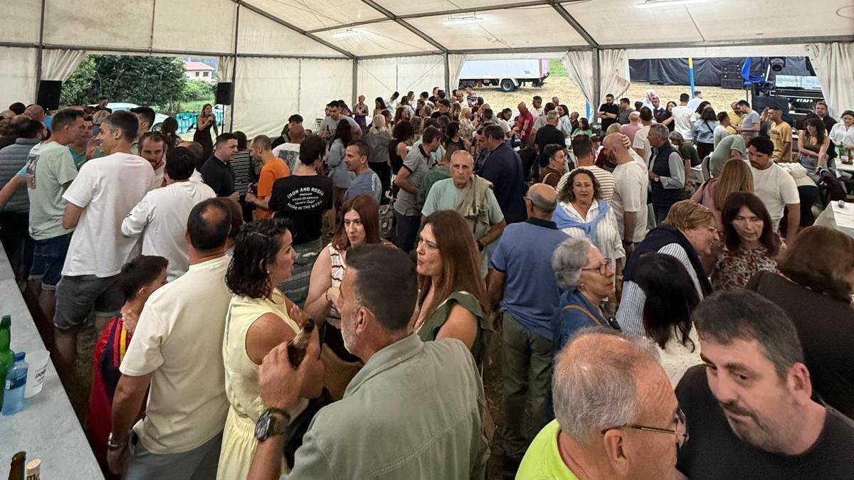 Primera jornada de las fiestas de Porceyo.