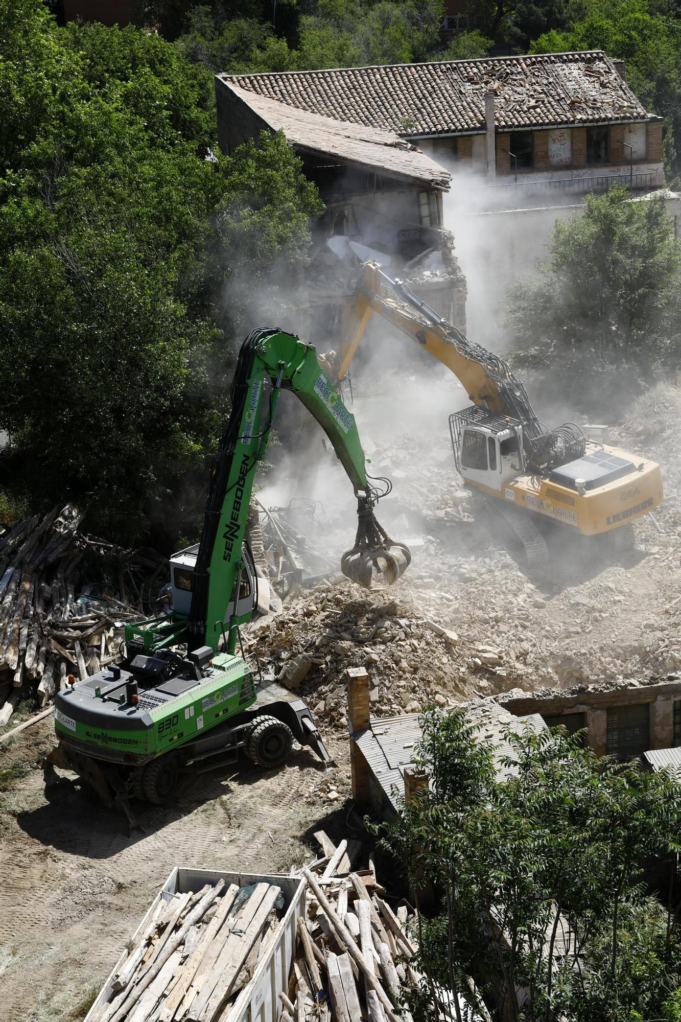 EN IMÁGENES | Así ha sido la demolición del antiguo reformatorio de Torre Ramona