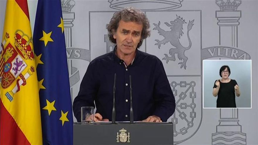 Fernando Simón resta importancia al brote de coronavirus en Asturias: "Lo importante es la contención y la localización"