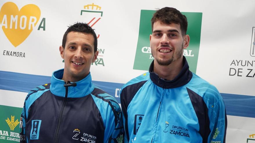 Saulo Hernández y Toni Naspler, en rueda de prensa.