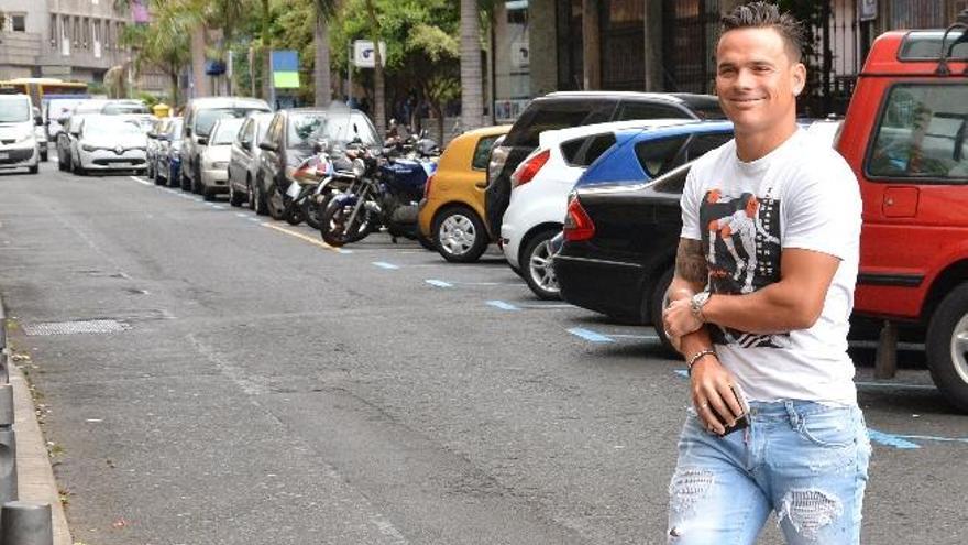 Roque Mesa Quevedo, hoy, a la entrada del Perpetuo Socorro.