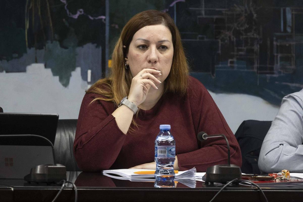 La portavoz del PSOE, Gemma Alós, en un pleno.