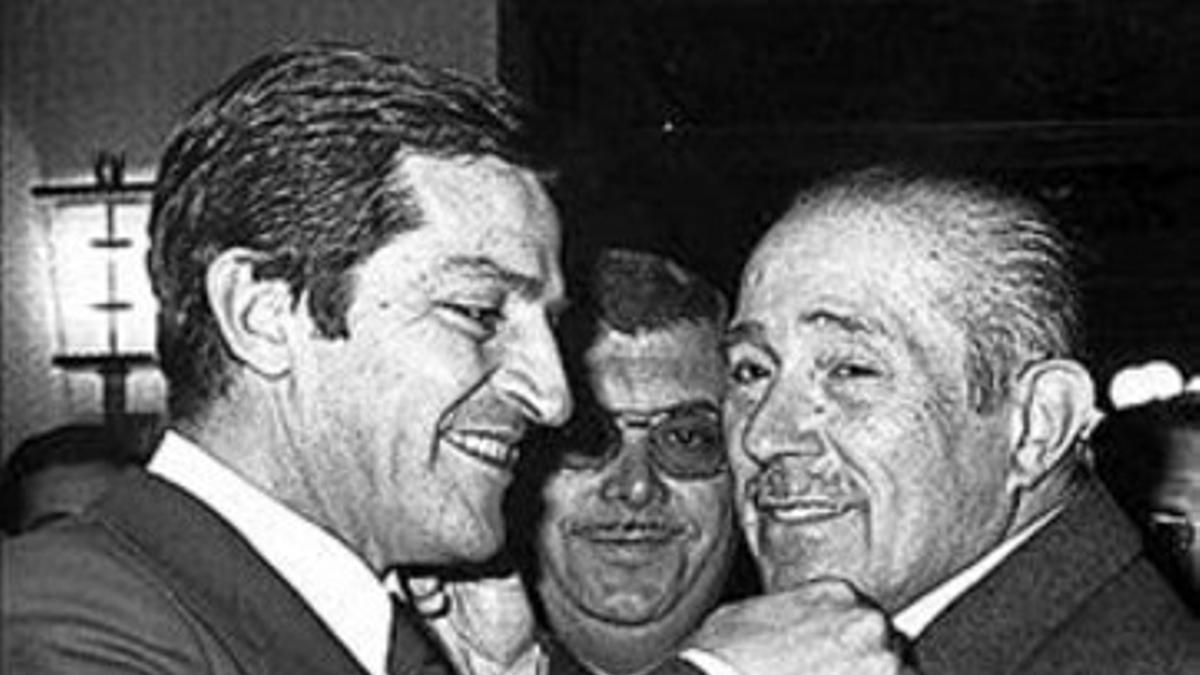 Suárez, con Carlos Arias Navarro.