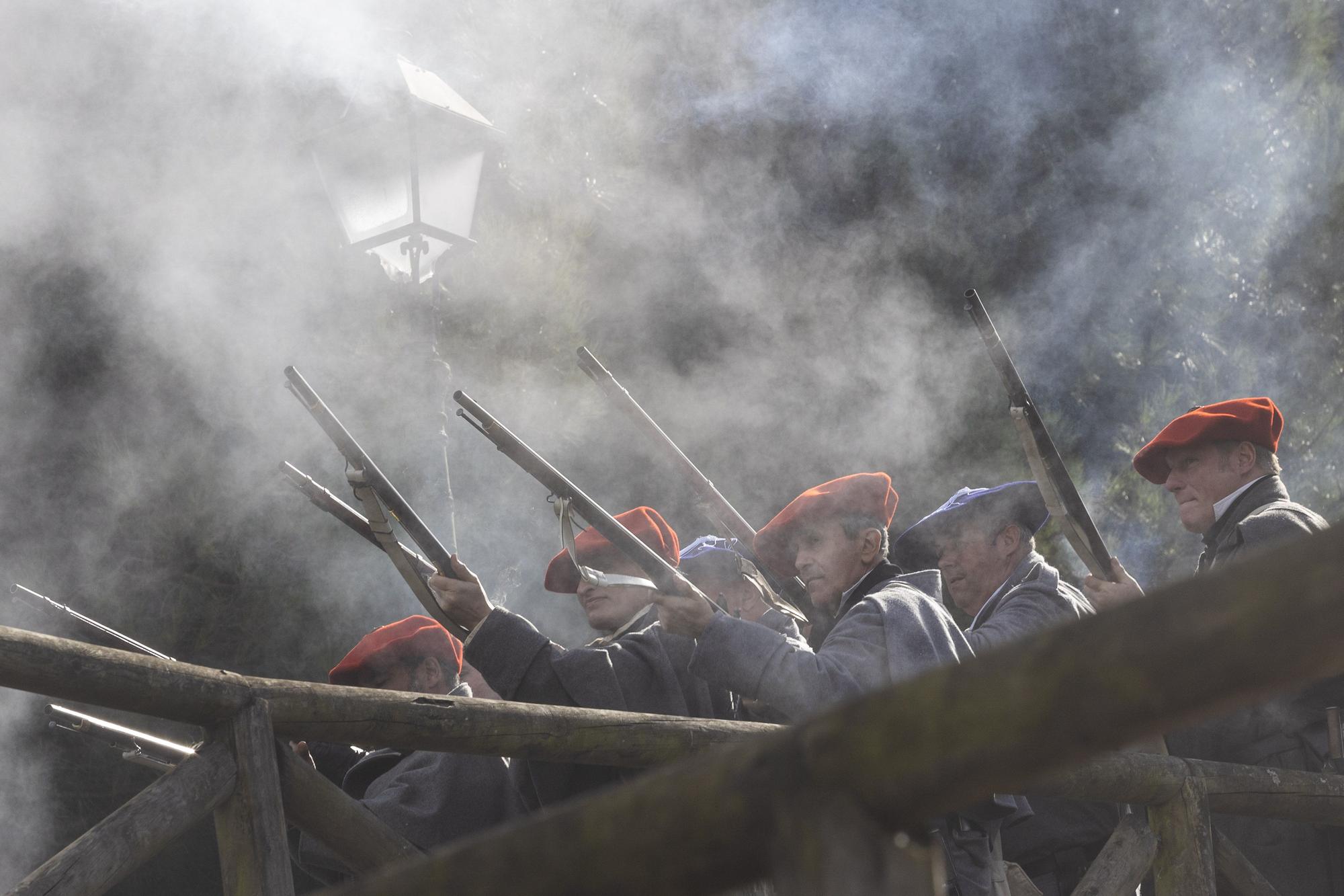 EN IMÁGENES: Así fue la recreación de la batalla del Desarme, en Oviedo