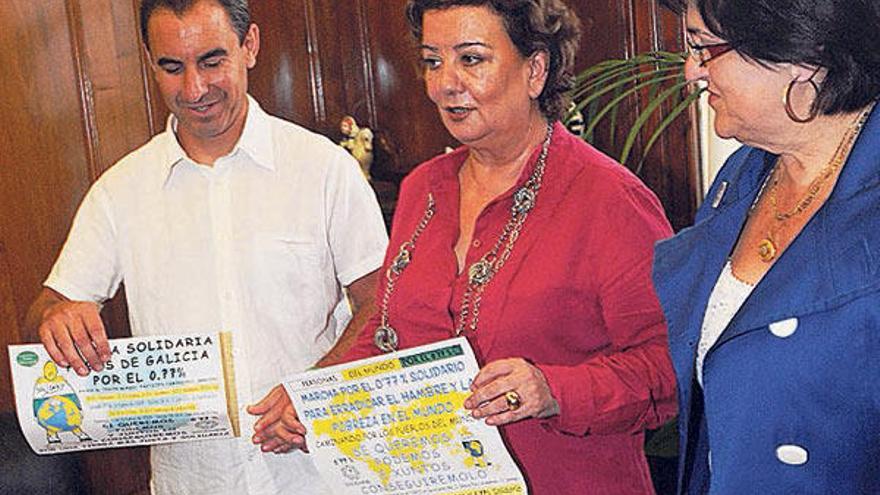 Julio Lago, Teresa Casal y Carmen Santos.