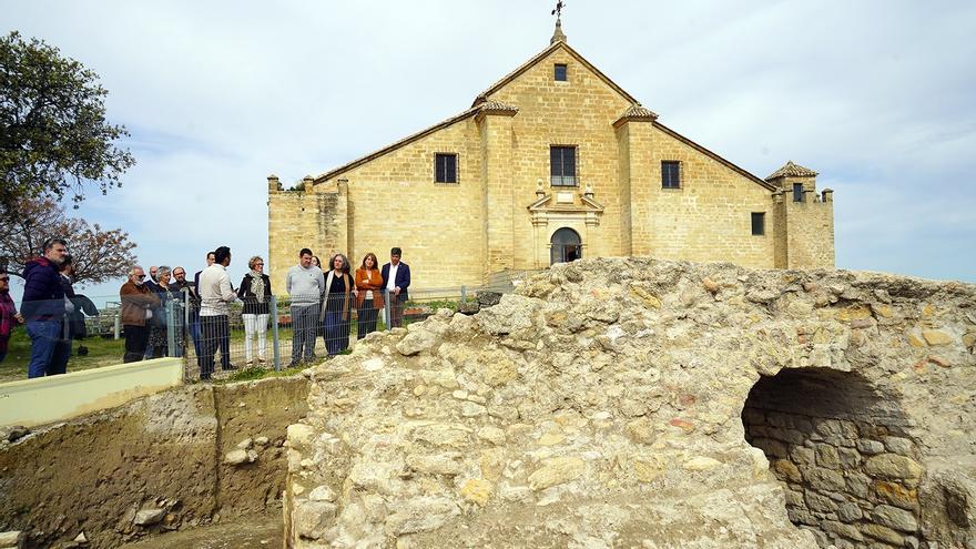 La intervención arqueológica en el Castillo de Montilla llega a su fin