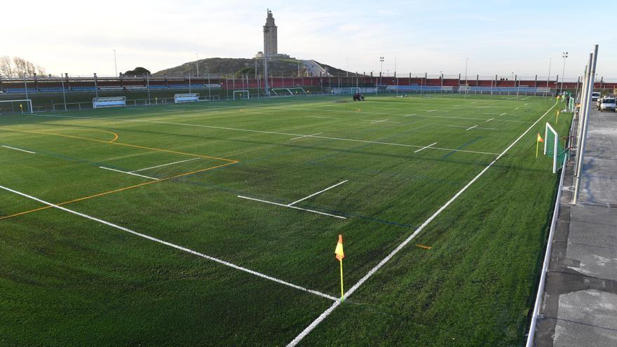 A Coruña cierra las instalaciones deportivas exteriores por el temporal