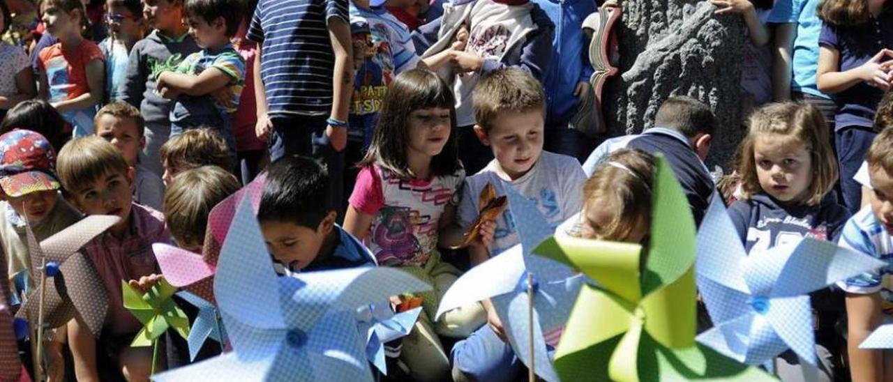 Una actividad en el colegio estradense de O Foxo. // Bernabé/Javier Lalín