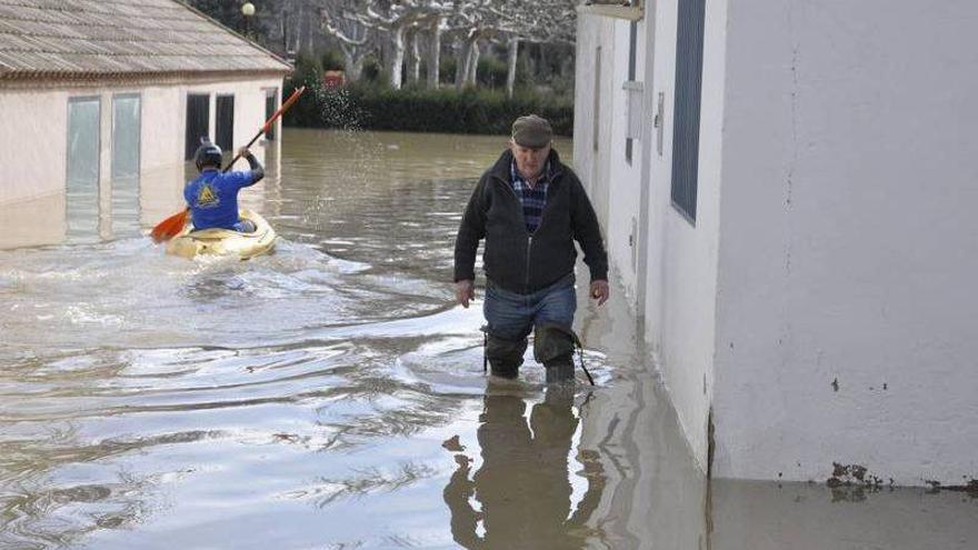 La CHE choca con la normativa ambiental para limpiar los cauces