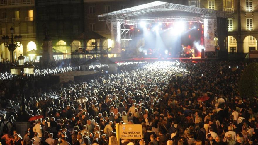 Conciertos en la plaza de María Pita.